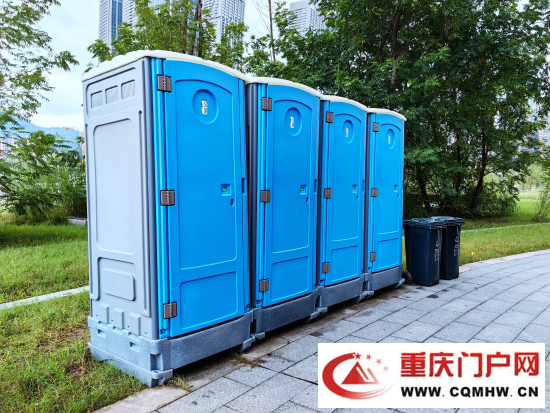 江北区环卫所：移动公厕让游客“方便”更方便(图2)